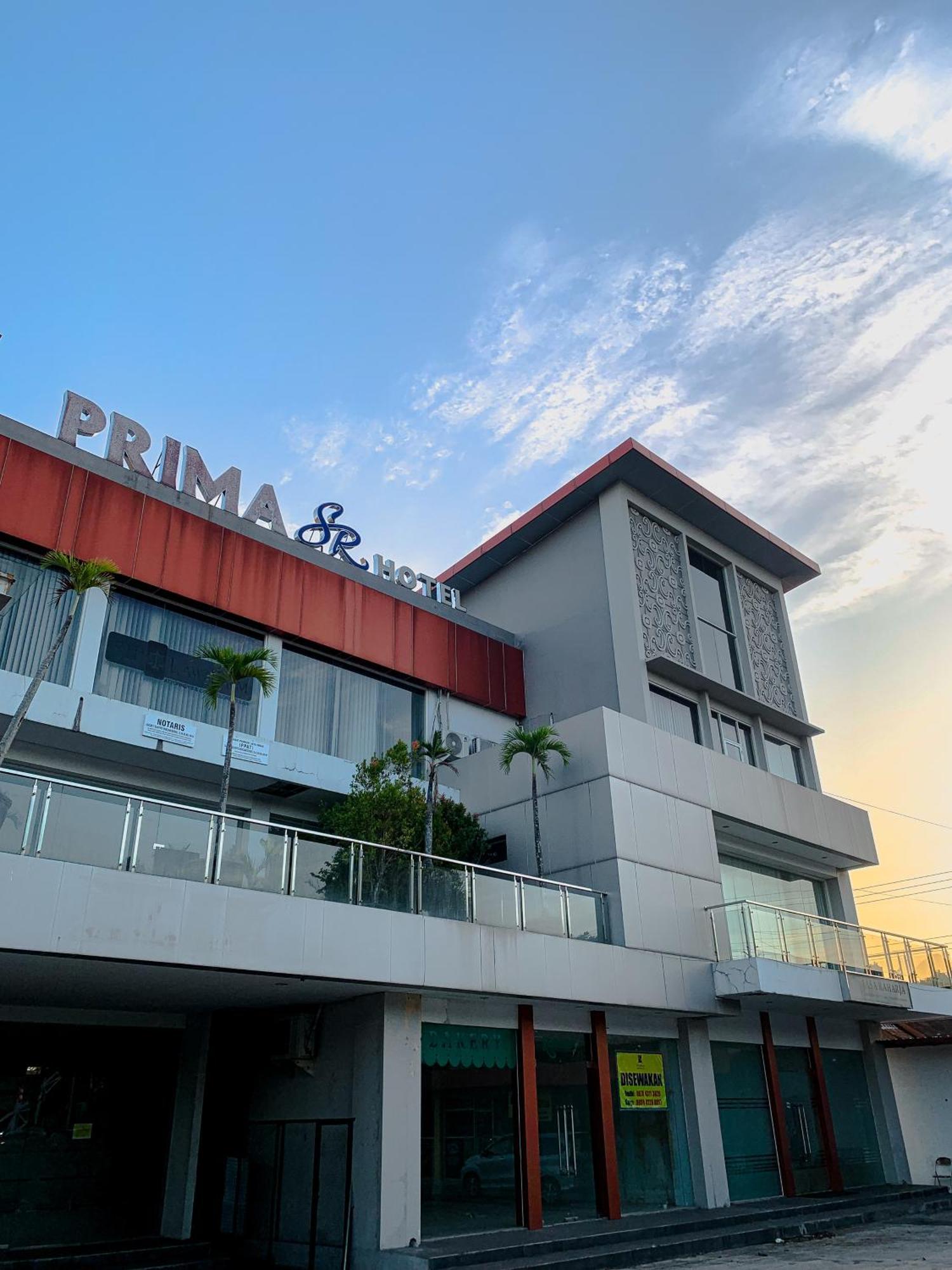 Prima Sr Hotel & Convention Yogyakarta Sleman  Exteriör bild