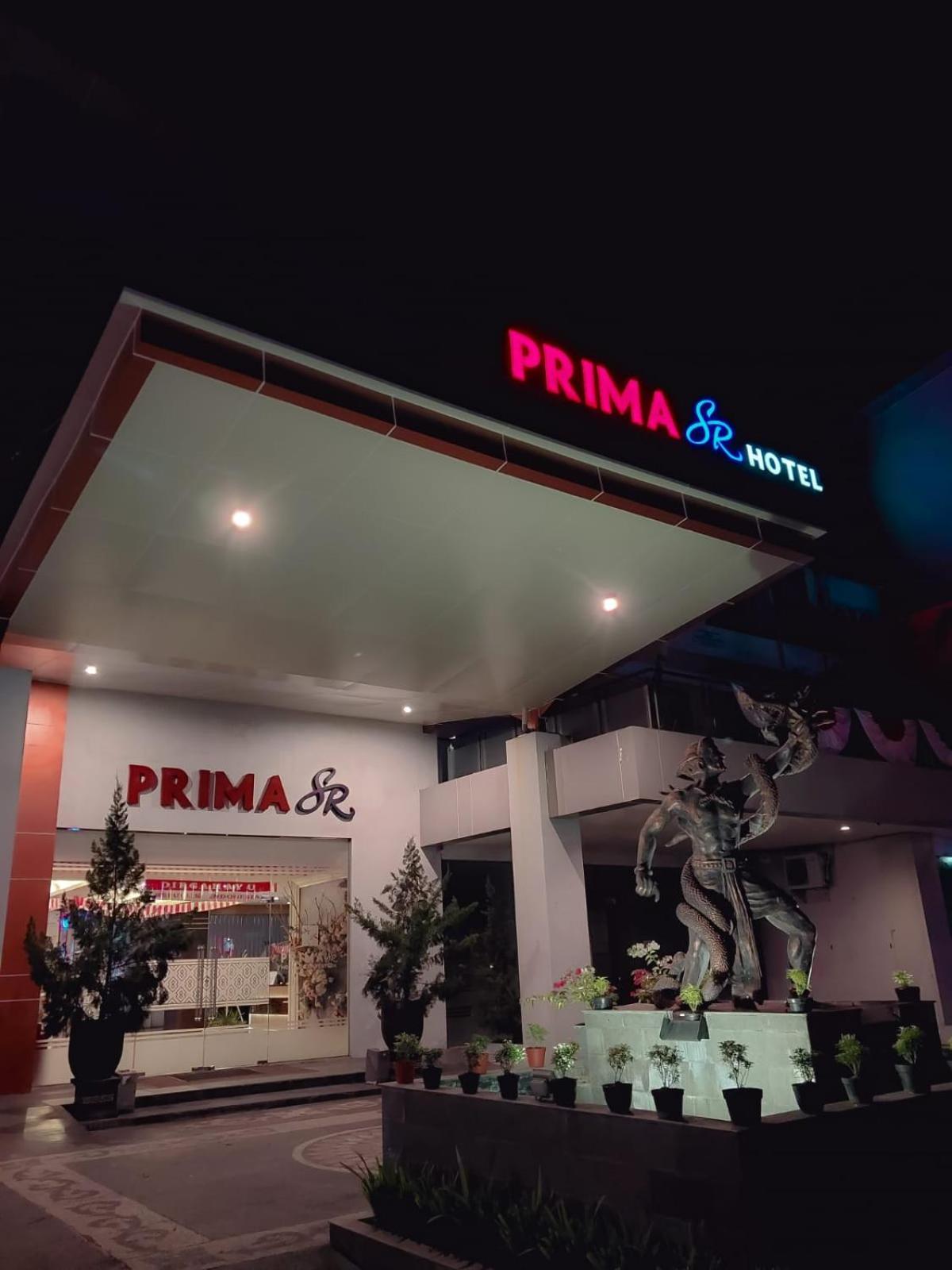 Prima Sr Hotel & Convention Yogyakarta Sleman  Exteriör bild
