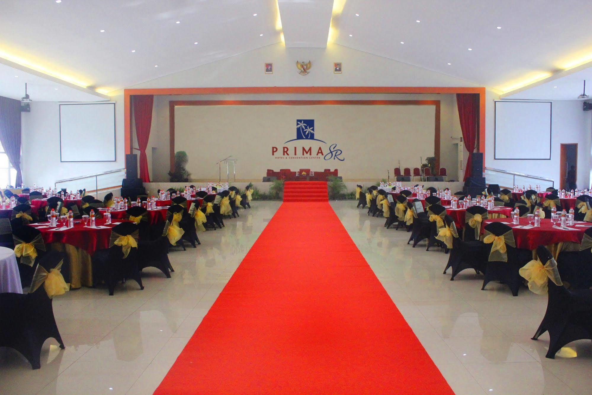 Prima Sr Hotel & Convention Yogyakarta Sleman  Exteriör bild